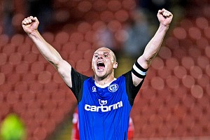 Rochdale v Barnsley | 10 August 2010